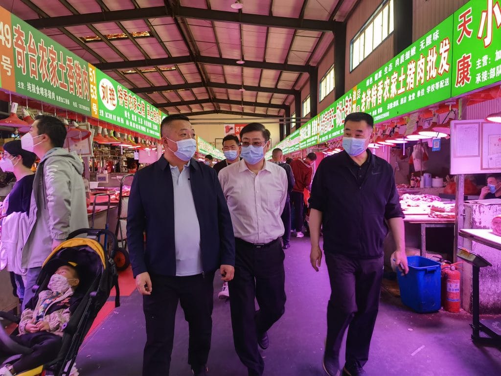 朱大纲副市长检查北园春市场保供稳价和疫情防控工作插图 朱大纲副市长检查北园春市场保供稳价和疫情防控工作插图